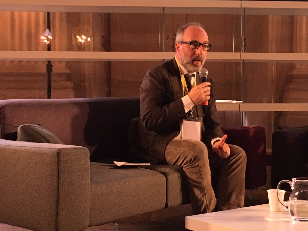 nexacenter's tweet photo. "Siamo 3 miliardi di inquilini ospiti di piattaforme che ci seducono".
#internet e #cognitivismo
@demartin a @BiennaleDemocr https://t.co/HJTv6popQ2