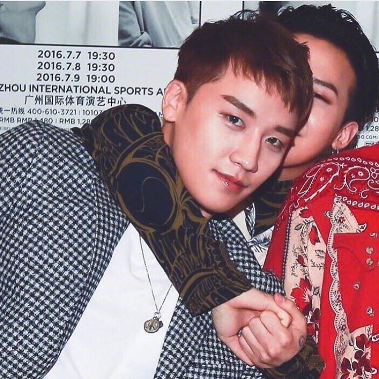 CanCan_1212's tweet photo. 😊💕🐼🐲 https://t.co/6NaxsrMCCb