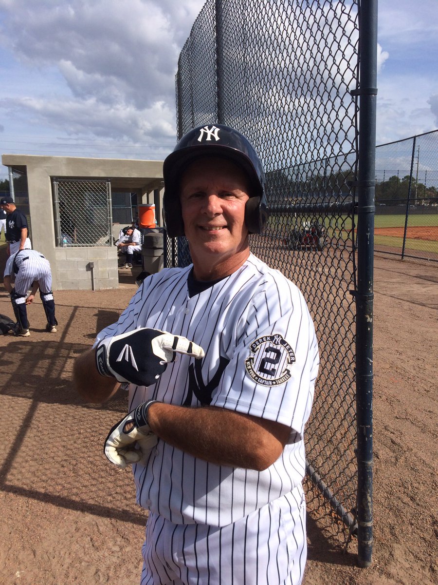 SuggsMalissa's tweet photo. @foxandfriends The Carolina Closer reliving #glorydays at #NYYankees Fantasy Camp https://t.co/o5uPUldeWE