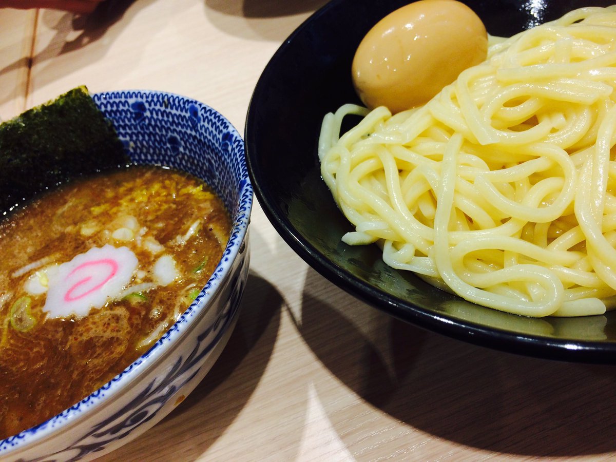 a___chil's tweet photo. 2017.04.01〜04.02☺︎‼︎
焼肉にフラペチーノ♡食べたかったものづくしで始まり…
2日目はお昼に #tsukemenbu
して、光が丘公園→目黒川で
お花見🌸
約束してたリュックもおそろいの買えて満足❤︎ https://t.co/rXhOkIUMDp
