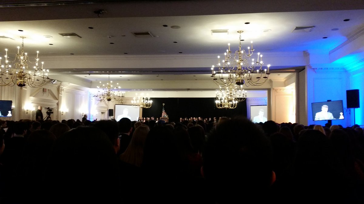 kayhyunkim's tweet photo. #LTC2017 Closing Session #wjpsnews #wjpskeyclub https://t.co/3lQfHfqka4