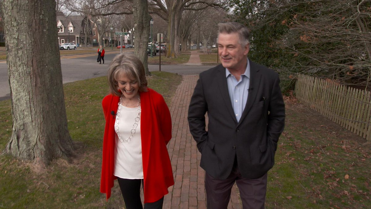 CBSSunday's tweet photo. .@ABFalecbaldwin "credits his success to producer Lorne Michaels, co-star Tina Fey, and the show’s writers. https://t.co/cc34fjAxp8