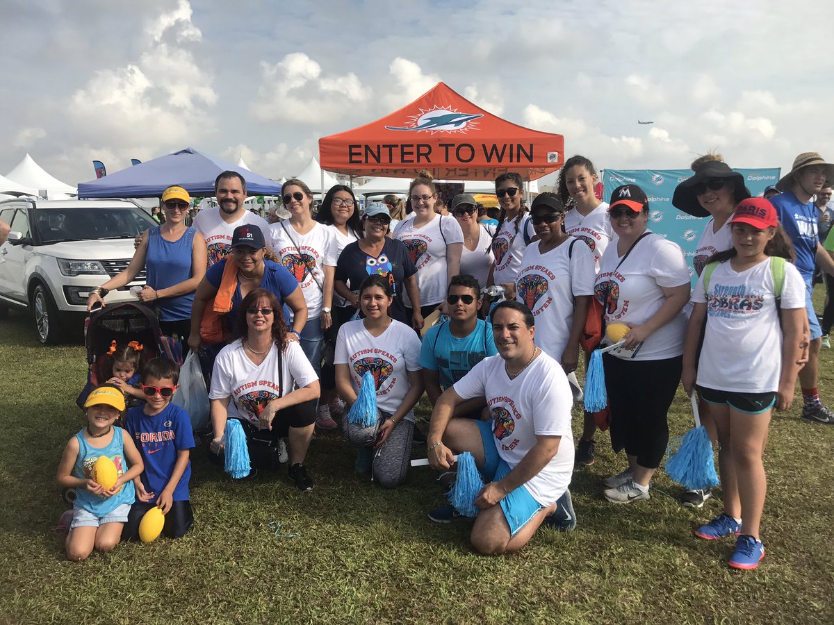 SMSHCobras's tweet photo. Autism Speaks Walk 2017 Cobras Listen @MDCPS @MDCPSCentral @SPEDOutreach #ford4autism https://t.co/ZAUPJdxyaA