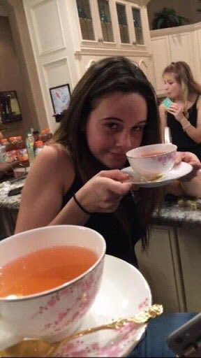 B00BEAS's tweet photo. three. drinking coffee 
// i only have pictures of her drinking tea so https://t.co/YGs1CCsGSF