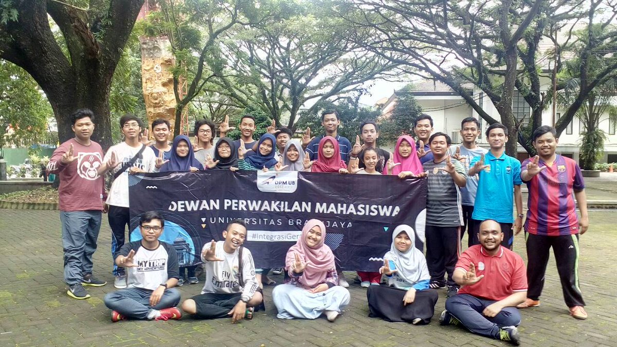 DPMUB's tweet photo. Training Organisasi Staff Ahli DPM UB 2017

#DPMUB2017
#IntegrasiGerak https://t.co/sJiknKZCX2