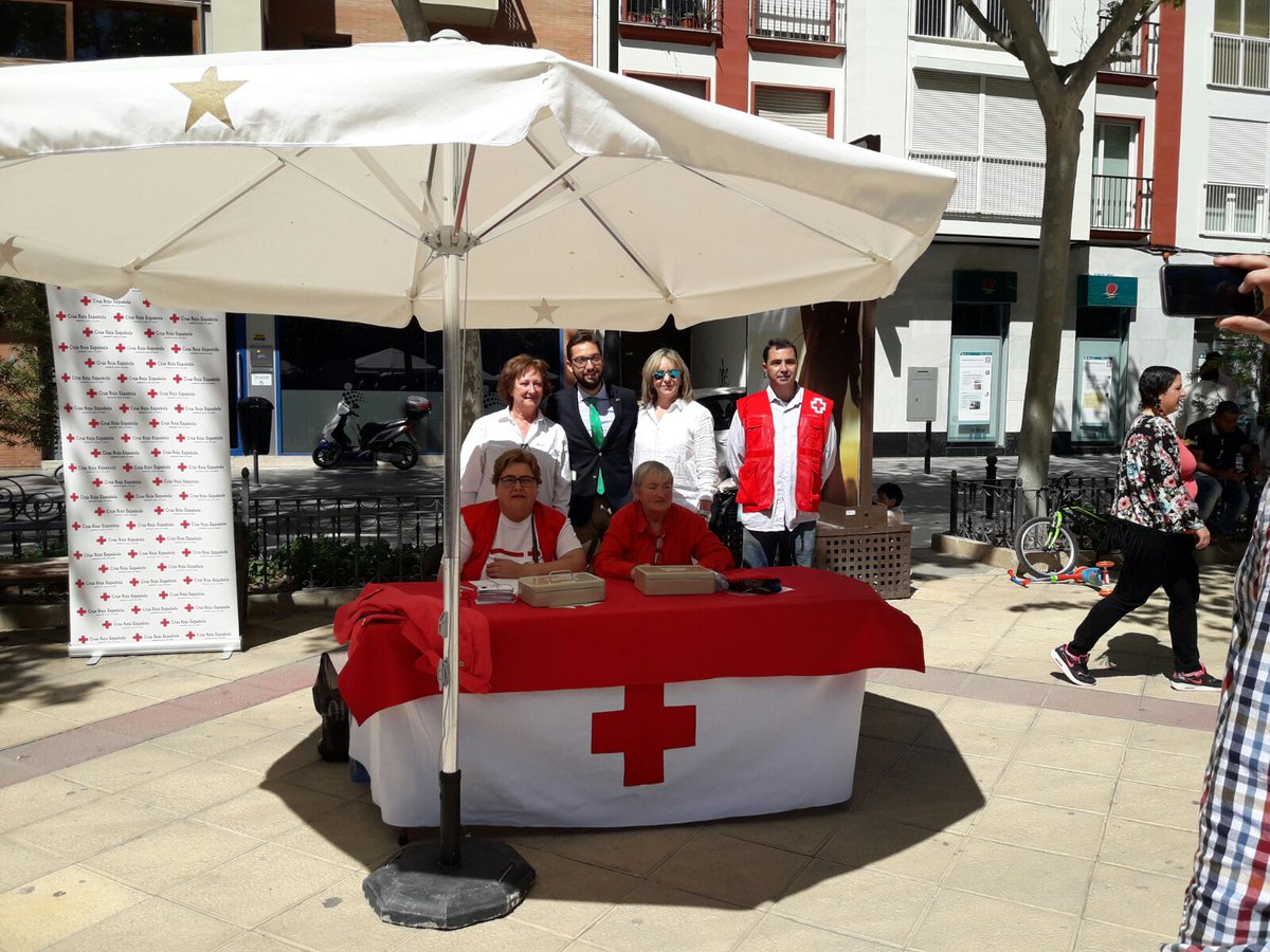 CruzRojaLorca's tweet photo. I Exhibición de bailes latinos a beneficio de Cruz Roja en #Lorca con masiva participación popular https://t.co/b2q86jRbEJ