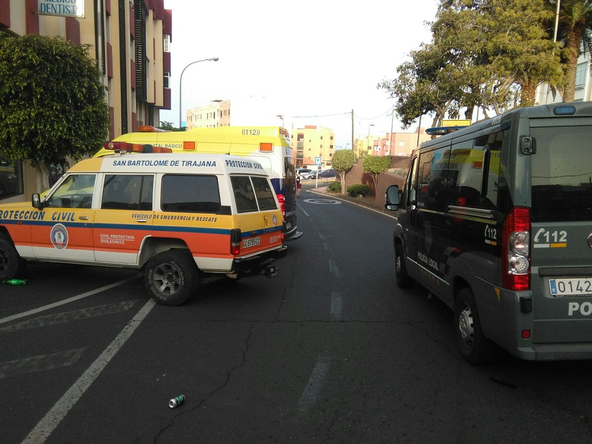 PCTelde's tweet photo. Agradecer a @PVALSEQUILLO @avpcmogan #PCSantaLucía @protecivilSBT su colaboración en la tarde de ayer disp. #Cabalgata #TeldeCarnaval 👏🚨 https://t.co/AtdRFws7V3