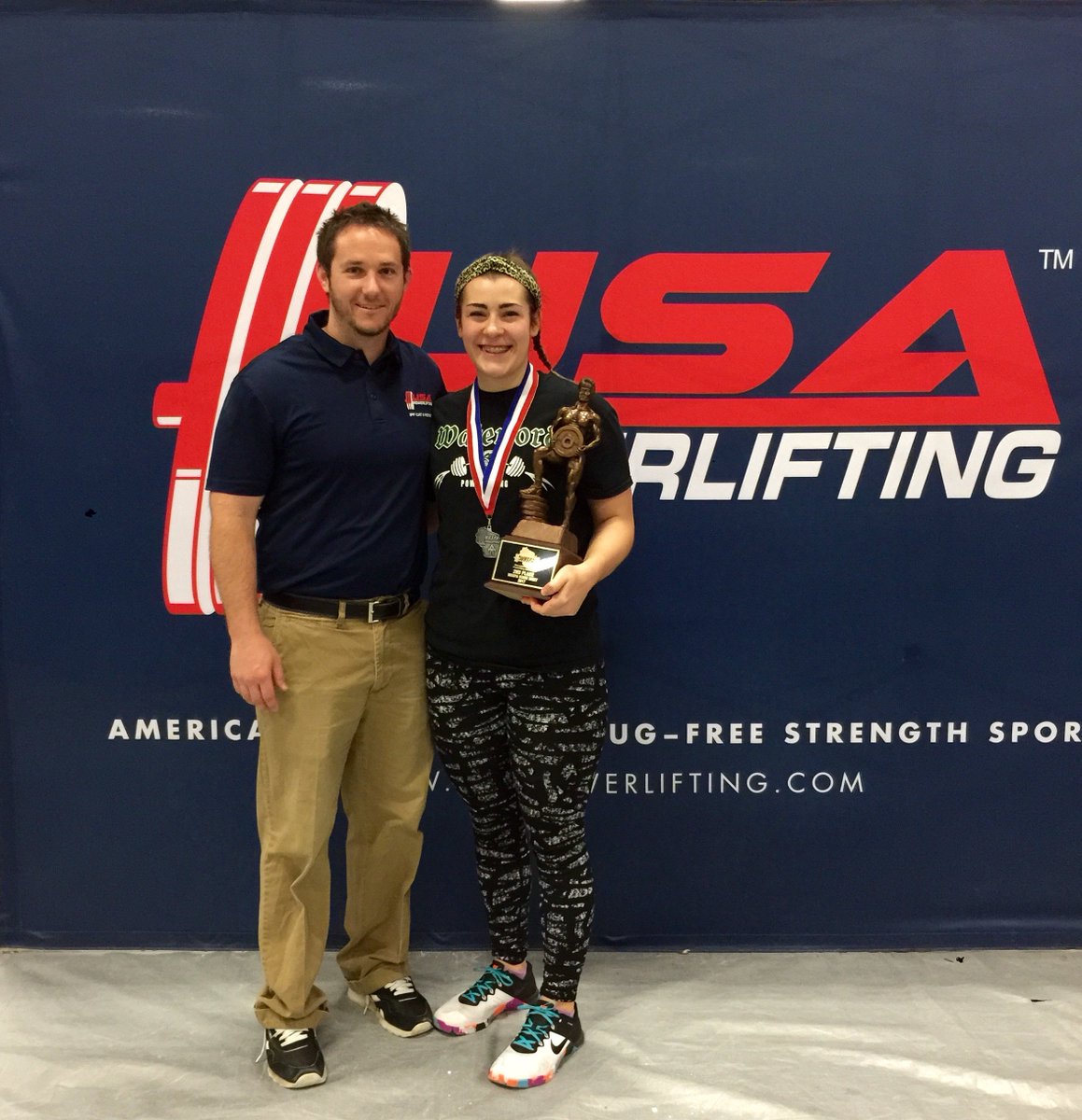 PureFitnessWI's tweet photo. S/O to Cam as she stepped onto the platform at the USA Powerlifting High School Nationals today! #WisconsinPower #teamPF USAPowerliftingWI https://t.co/yOQwnBTctl