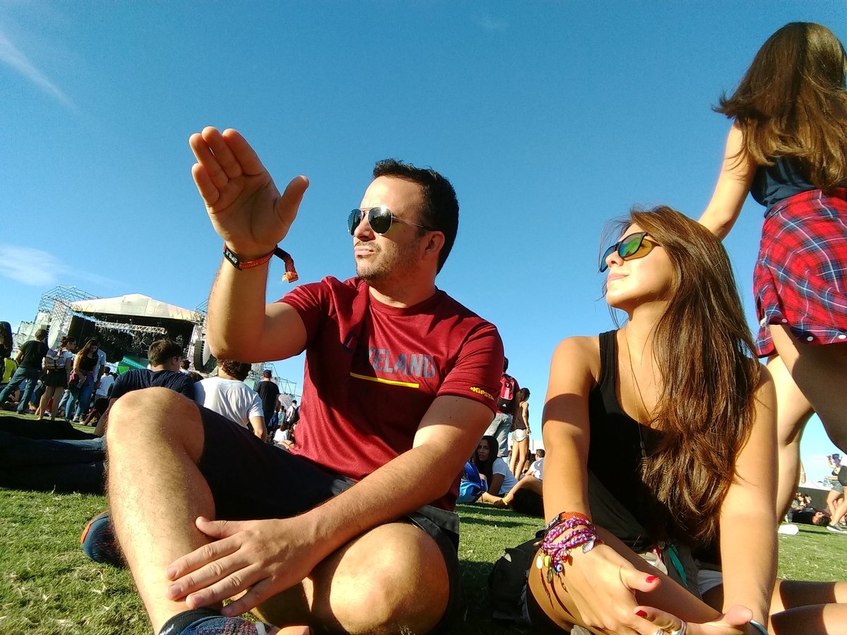 AnitaConterno's tweet photo. #LollaAR #Lollapalooza2017 #Locurascontigo #borgore https://t.co/7u9GRLObPp
