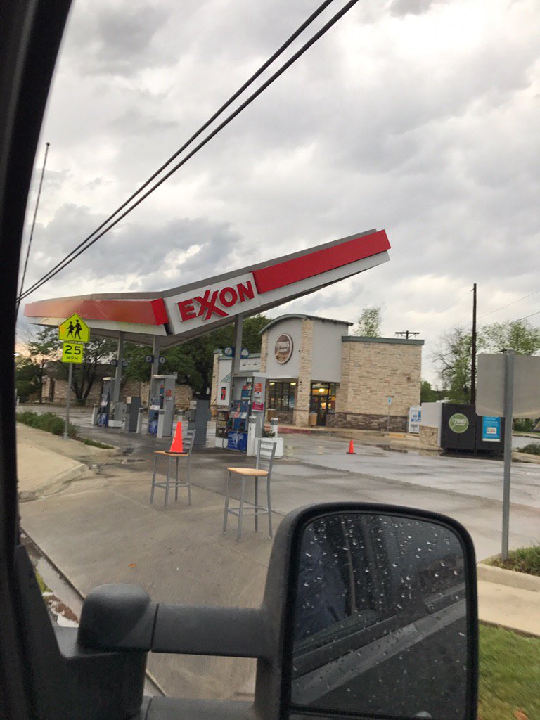 StormPins's tweet photo. @ksatnews from kerrville https://t.co/ItiUsbvyHG