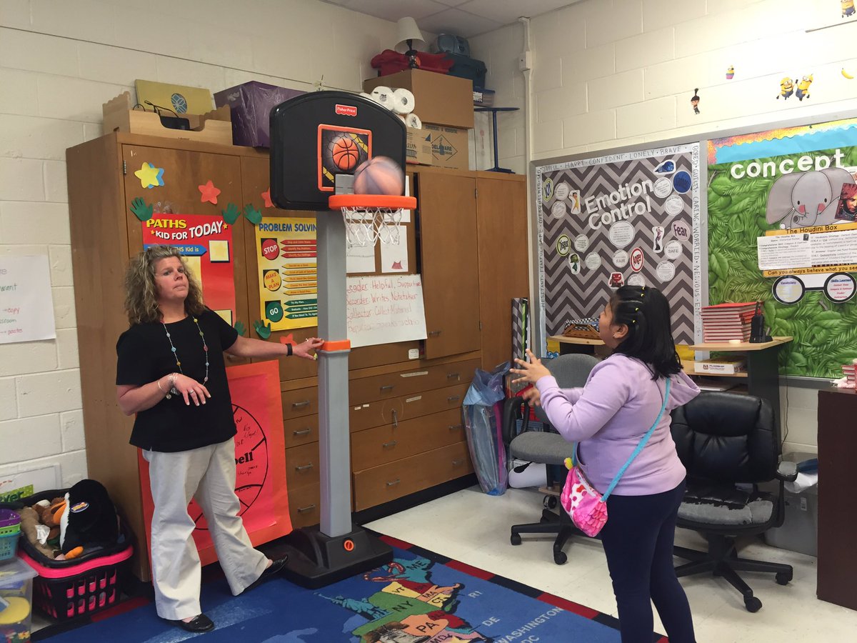 Park's first Math Night! Thanks to staff,students,and families! <a href="/RedClaySchools/">Red Clay Consolidated School District</a> <a href="/jodalb/">Jodi Albers</a> <a href="/JasonMa89208317/">Jason Martin</a>