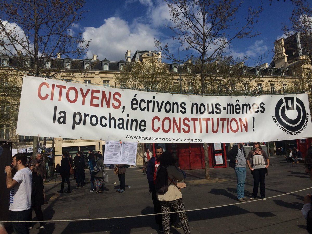 interNDs's tweet photo. Belle journée de rassemblement #NuitDebout #33mars https://t.co/oRq5OpvHdb