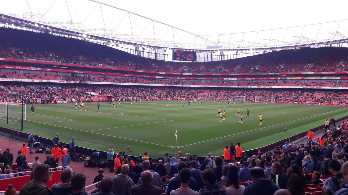failsworth_blue's tweet photo. Cracking view at the Emirates, easily one of the best stadiums in the country. @ManCity @Arsenal #mancity #arsvcity #arsvmcfc #AFCvMCFC https://t.co/TBhdKlZyKl
