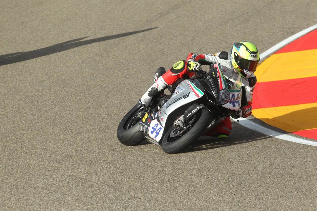 44RobyRolfo's tweet photo. Sesto posto oggi ad @AragonMotorLand e portiamo a casa un saldo secondo posto in campionato!!
#buffitaly #ethen #worldsbk #teamfactoryvamag https://t.co/cn9c28e209