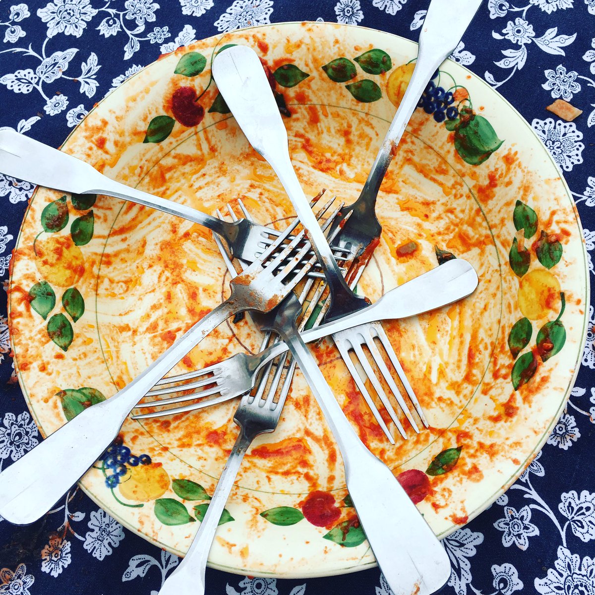 mariellabliss's tweet photo. Today at Casa Bliss 8 children are mixing, making, shaping, EATING all the #pasta! #pastaclass #childrenclass #oxfordclasses #pastamaking https://t.co/8lbae0vdkw