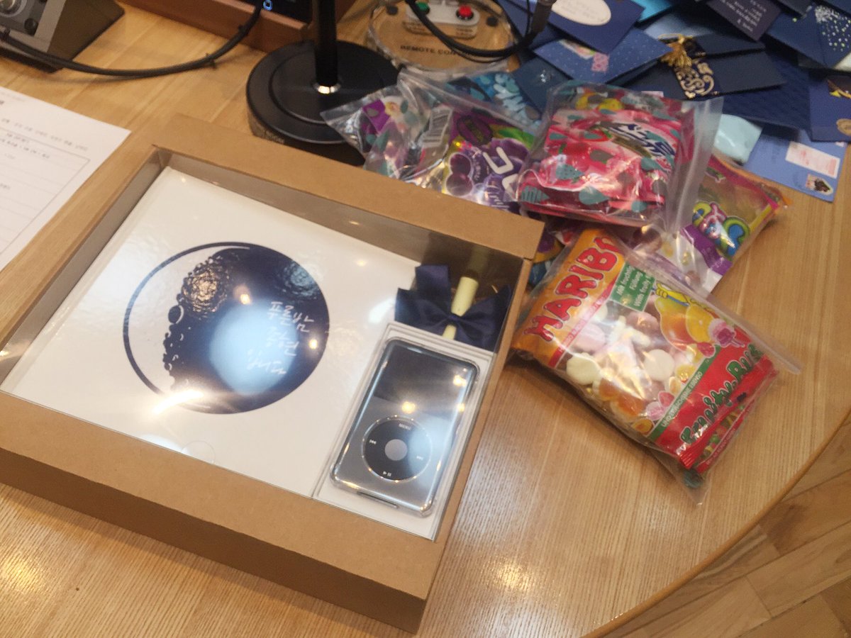 푸른밤 tweet media