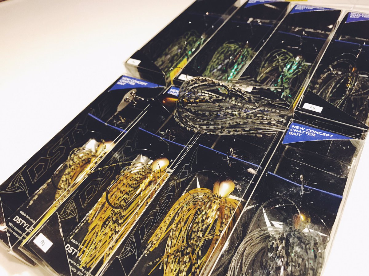 MrNoBite's tweet photo. 渋谷の上州屋さんにD-BLADE入荷してたのでゲット！ 今なら全色ありましたよ(^-^)！！ #dstyle #dblade #buritsu https://t.co/eJmOy8X4xT