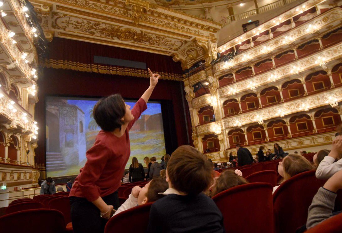 Sarà possibile per tutti acquistare i biglietti per #Aladino il giorno stesso dello spettacolo presso il botteghino del #TeatroPetruzzelli