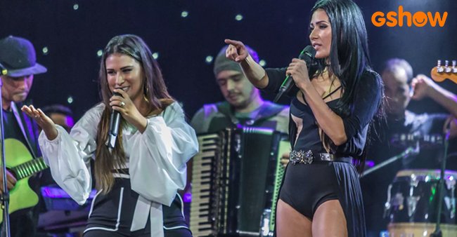 gshow's tweet photo. .@SimoneeSimaria cogitam reality à la Kardashians ➡ https://t.co/uyUBJtTqw7 #GshowMúsica https://t.co/g0RWLCGVWe