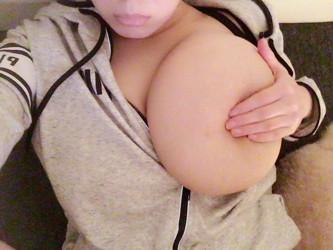 おやすみなさい💤 https://t.co/DaHkDWeCvv<a href="/tag/hulu"class="tags"><span>#hulu</span></a><a href="/tag/%E5%8D%83%E3%81%A8%E5%8D%83%E5%B0%8B%E3%81%AE%E7%A5%9E%E9%9A%A0%E3%81%97"class="tags"><span>#千と千尋の神隠し</span></a><a href="/tag/%E4%B8%8A%E7%99%BD%E7%9F%B3%E8%90%8C%E9%9F%B3"class="tags"><span>#上白石萌音</span></a>