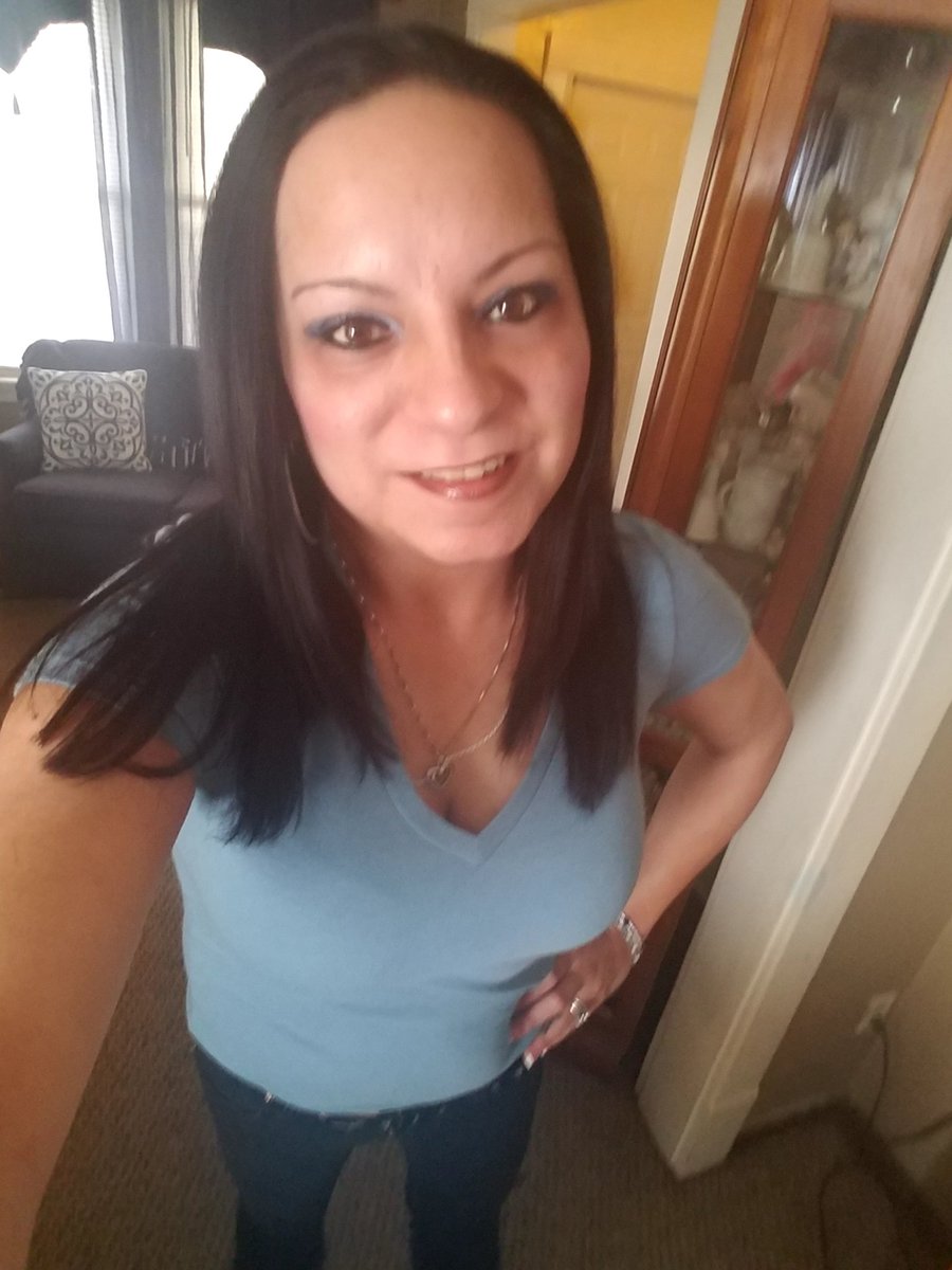 Shawna12708's tweet photo. #SelfieQueen #Pic70 😊 https://t.co/rIt634OVhh