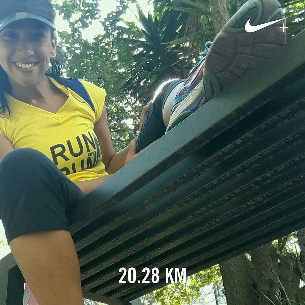 runnerswanderlu's tweet photo. #runnerswanderlust #marathonpitstop 🏃😎🏃
@alecitamo -  20k, ya extrañaba la #DistanciaDominical. 🏃❤ #AlePower #AmoCorrer #SoyCorredora #Corr… https://t.co/jAbtrUsFvP