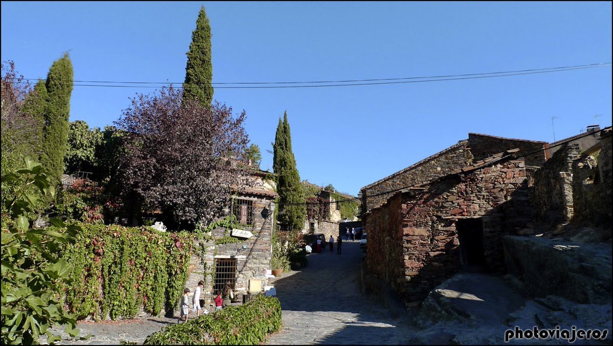 Lo + leído en Marzo: Ruta en coche por la Sierra Norte de Madrid #escapadas #rutaencoche #Madrid #España photoviajeros.com//2015/08/Sierr…
