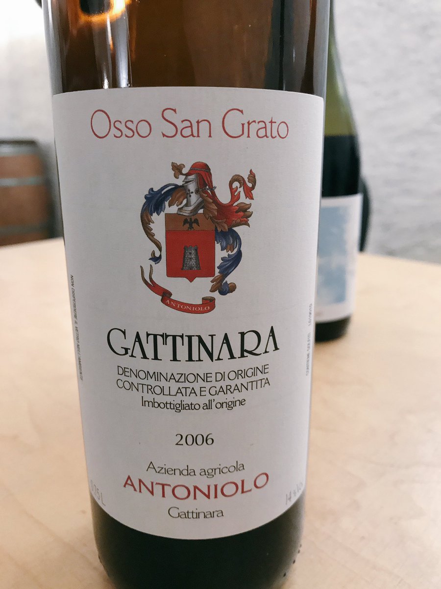 dionysosneo's tweet photo. #antoniolo #gattinara #nebbiolo Fantastic 😄 Magic !!!! https://t.co/yd8iNWivnl