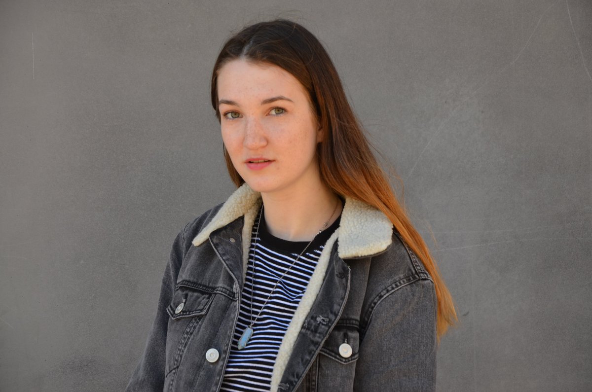 stateofkissy's tweet image. my jacket is matching louis' and my eyes are matching harry's ✨