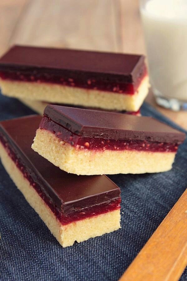 AniCori2's tweet photo. Postre francés https://t.co/X4QglIuDVz