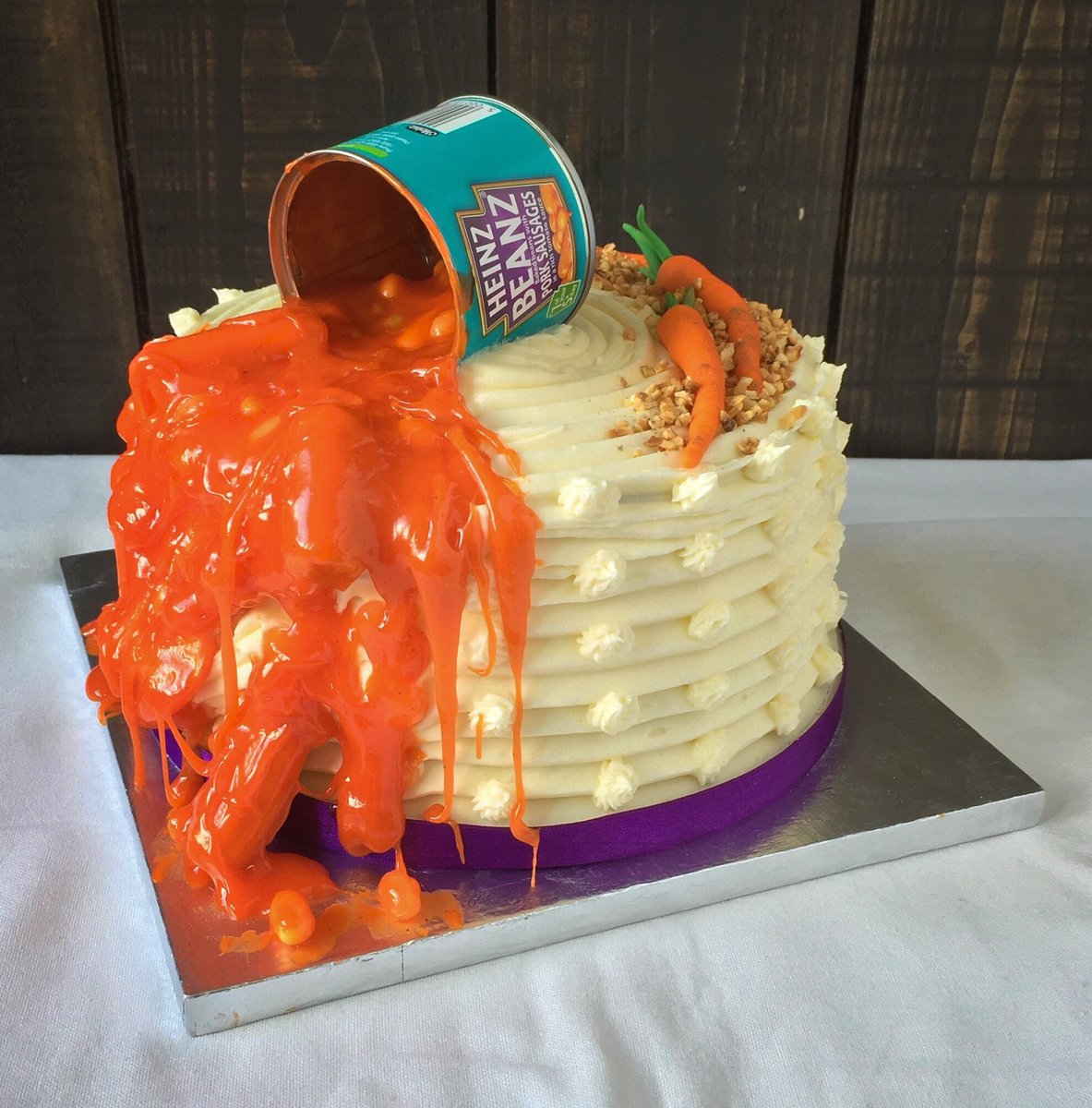 BakeBehaviour's tweet image. Help us congratulate this weeks #goldenmixerbadge winner @JohnIvorHolland #englandhour