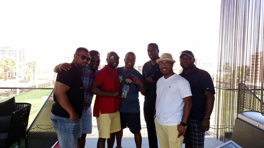 witchdoctor297's tweet image. Enjoying the time with the fellas.. thanks for the hospitality and the good time! @TopgolfLasVegas #topgolf #spring97 #eta #pbs1914