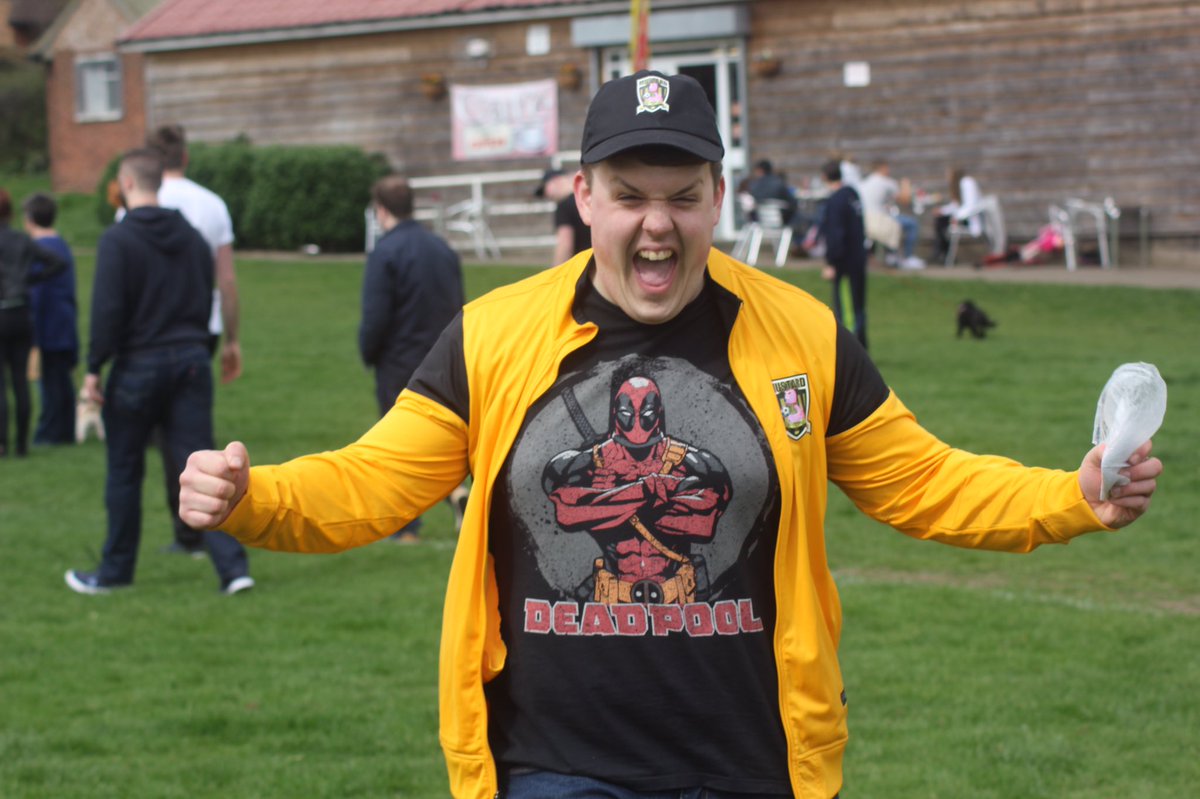 FCWormWood's tweet image. Pure ecstasy at the final whistle! Unbelievable celebrations when we finally found out that we survived #TheGreatEscape #WeAreStayingUp #MW