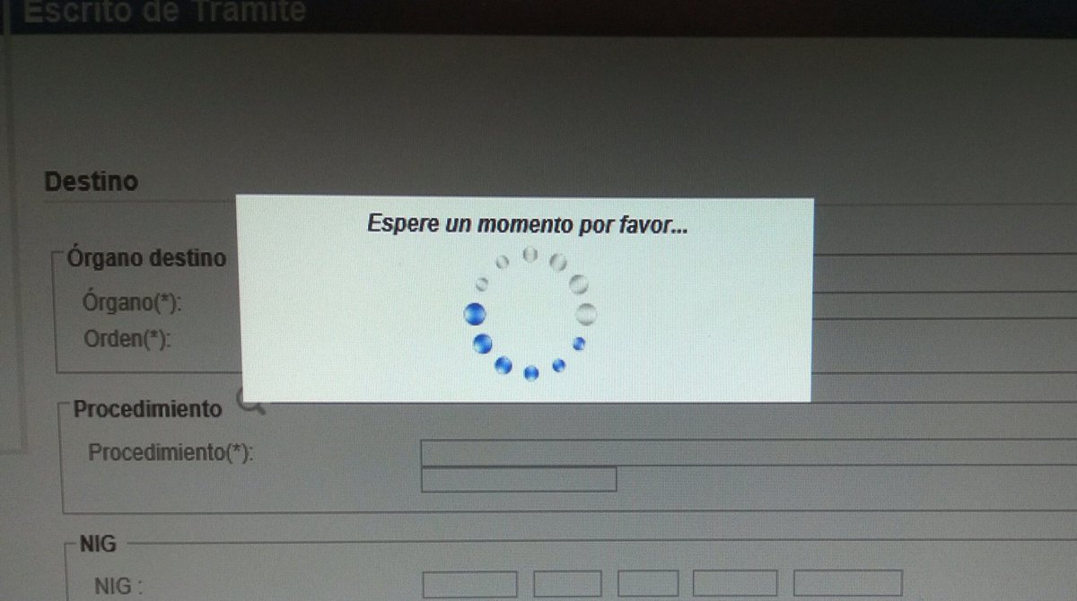 RosaManrubia's tweet photo. El papel cero es una utopía. Y con un #LexNet que no funciona estamos aún peor #EsteJuzgadoEsUnaRuina https://t.co/U52DbRnDgX