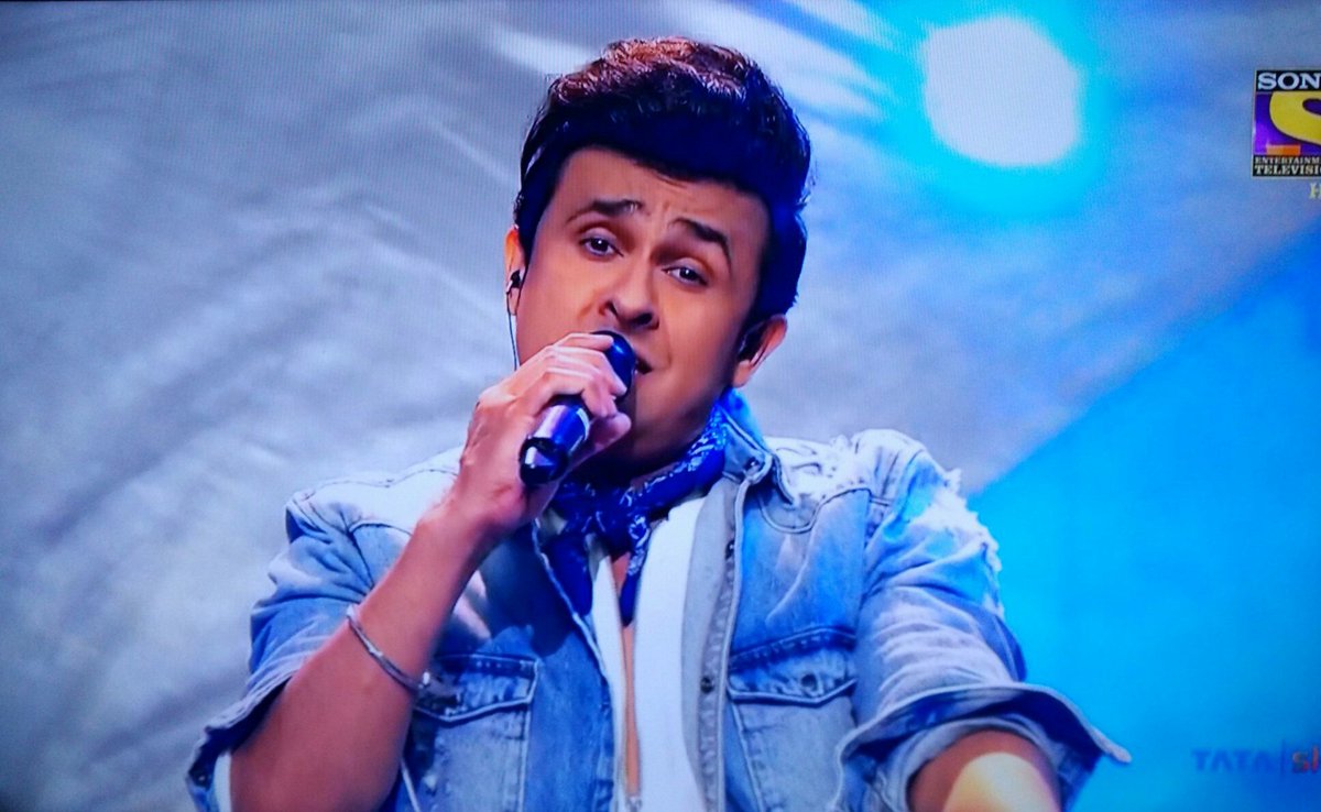 Dot_Singh's tweet photo. Songs convey the emotions and feelings the very right away. Watch #IndianIdolGrandFinale LIVE on @SonyTV Just Amazing 👌 https://t.co/s2W66gDxR0
