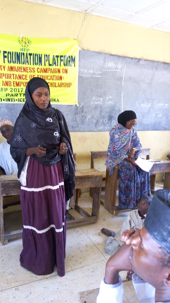 HF_Platform's tweet photo. Barrister Fatima Alhassan addressing the gathering during the session in Jataka, tofa lga, Kano. @Angelsofhope01 @aliyousII @EngrNabeeel https://t.co/hIgOc7tyag