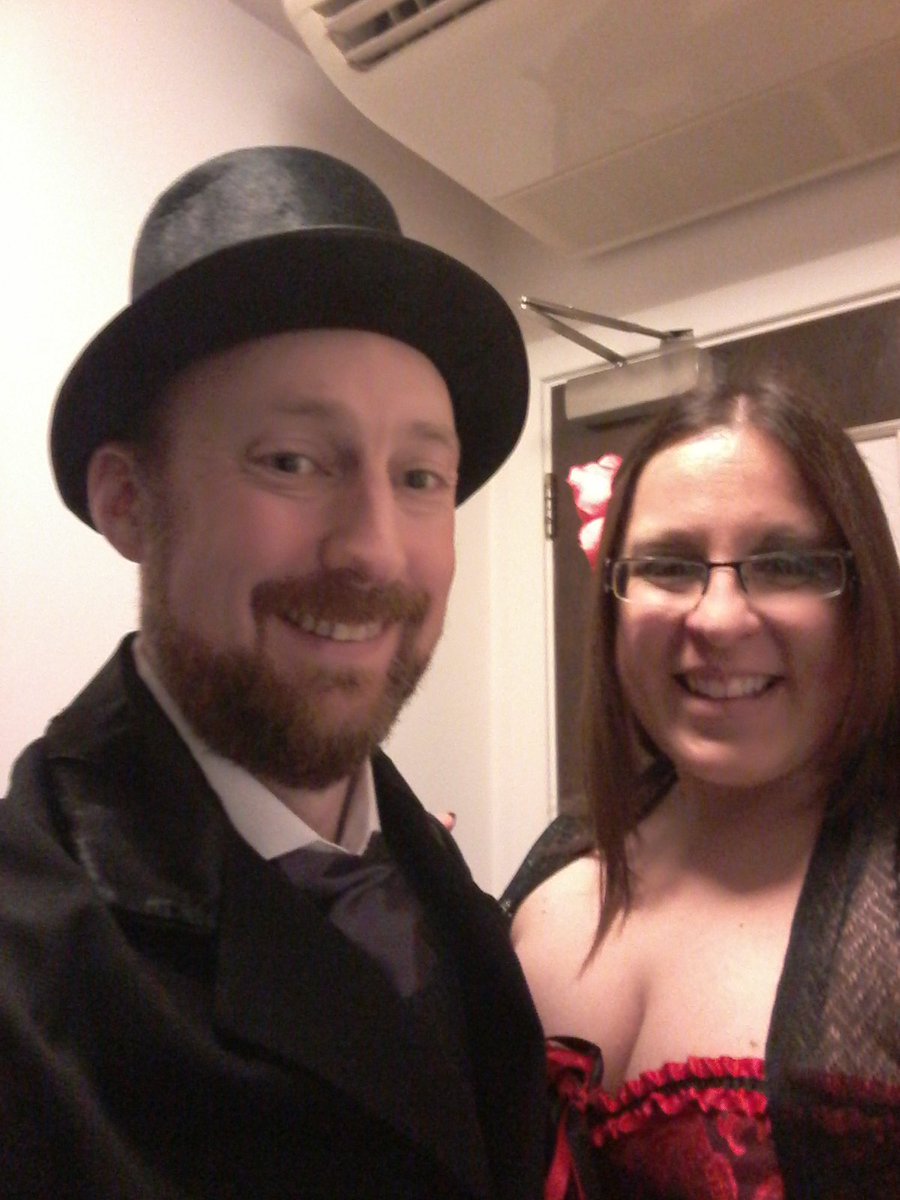 g_keyte's tweet photo. We're coming to getcha Montmartre #societyoflove https://t.co/CWRmdjN0Yr