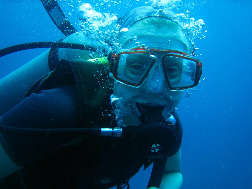 GonnaDive's tweet photo. 10 Tips To Help You Avoid Getting Sick On A Scuba Diving Holiday https://t.co/qYNH921QFI
#divingtip https://t.co/quhE3bjZ07