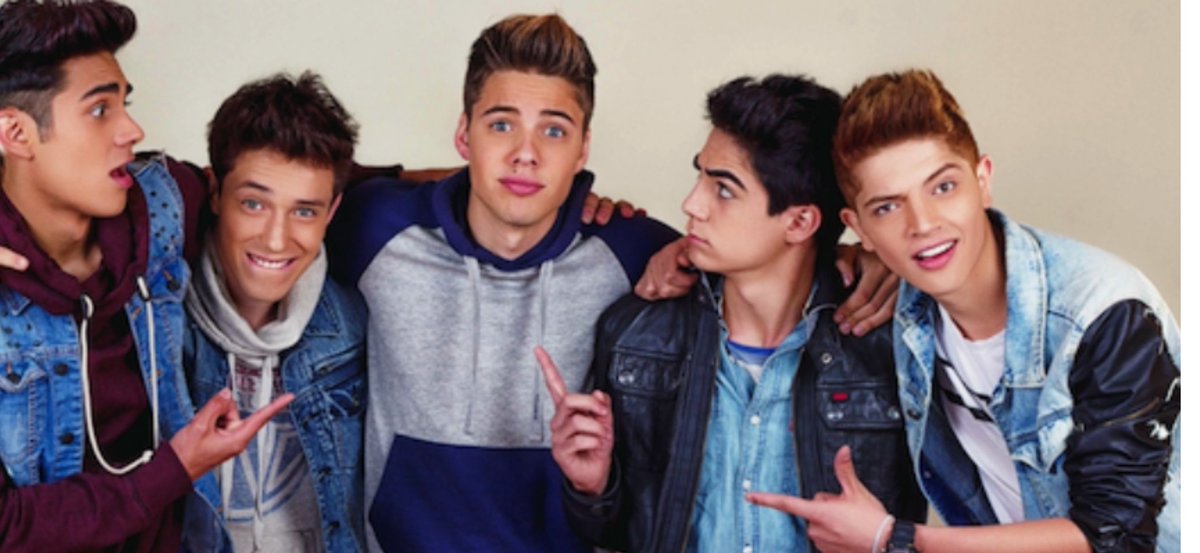MouquersSpain's tweet photo. Apostamos desde el principio y la distancia no será un obstáculo para dejar de apoyaros @CD9 💚
#4AñosConCD9 
#4AñosDeCD9 
@CD9 https://t.co/AHs4YHNkUe