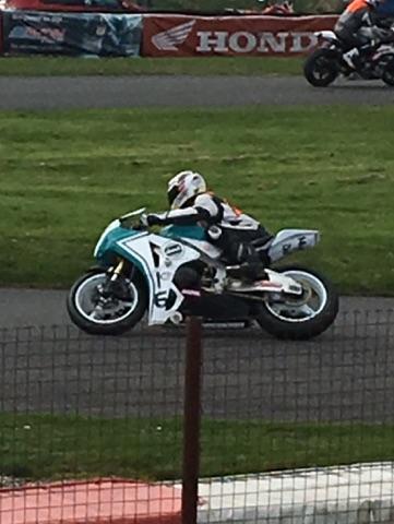 learnwithdmt's tweet image. dmt took a well earned day off today and went to watch the racing at Darley Moor. Pictured is Phil Scott riding for dmt and he rocked 🏍🏍
