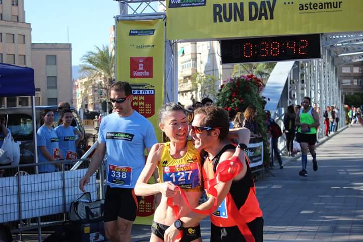 Genial carrera con <a href="/ultraCrisGG/">Cristina Gonzalez</a> en <a href="/LigasRunningRM/">Ligas Running R.M.</a> <a href="/Asteamur/">ASTEAMUR</a> !!! Seguiremos sumando km y persiguiendo metas <a href="/GRUPORBITALIA/">Orbitalia</a> @vivelaSuerte_AD