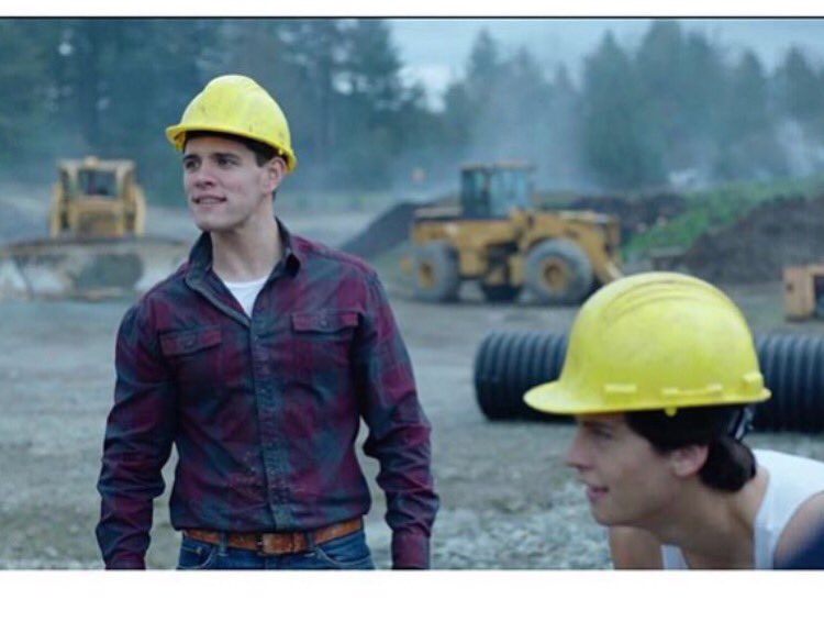 tomfirebomb's tweet photo. This weeks episode of riverdale was 🙌🏼🙌🏼🙌🏼 #Riverdale #archieandrews #JugheadJones #BettyCooper  #kjapa #colesprouse https://t.co/zhgyfGqya4