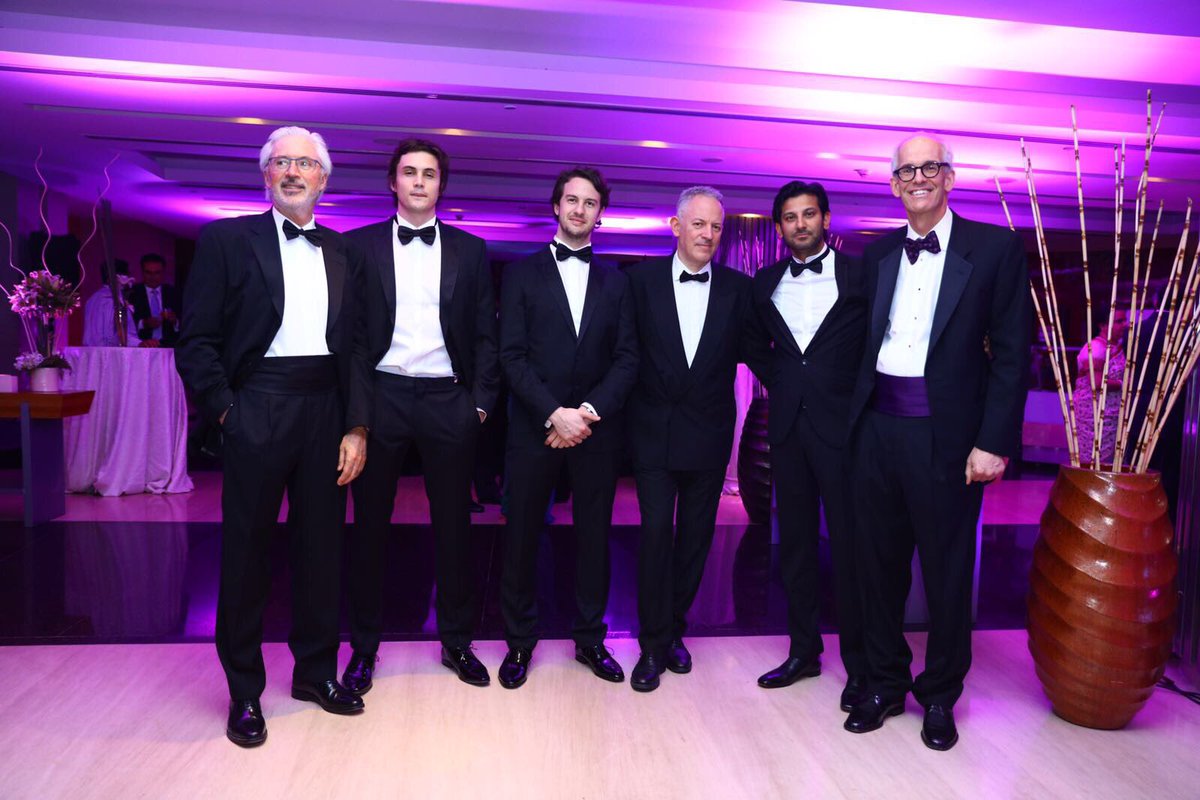SWexner's tweet photo. #colorectalsurgery try to look like James Bond evening #AIRCS2017 @HospitalsApollo @AntoniodeLacy @borjadelacy @HugoDeLacy @ManishChandSurg https://t.co/zFtbe25jkJ