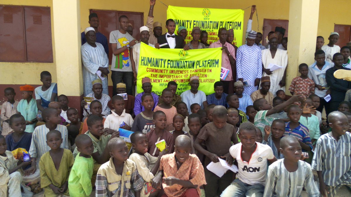 HF_Platform's tweet photo. A photo session with Trustees of Humanity Foundation and the community members of Jataka, Tofa; Kano after d program. @ahmadwakili @Dabdulz https://t.co/xObo2KT4RV