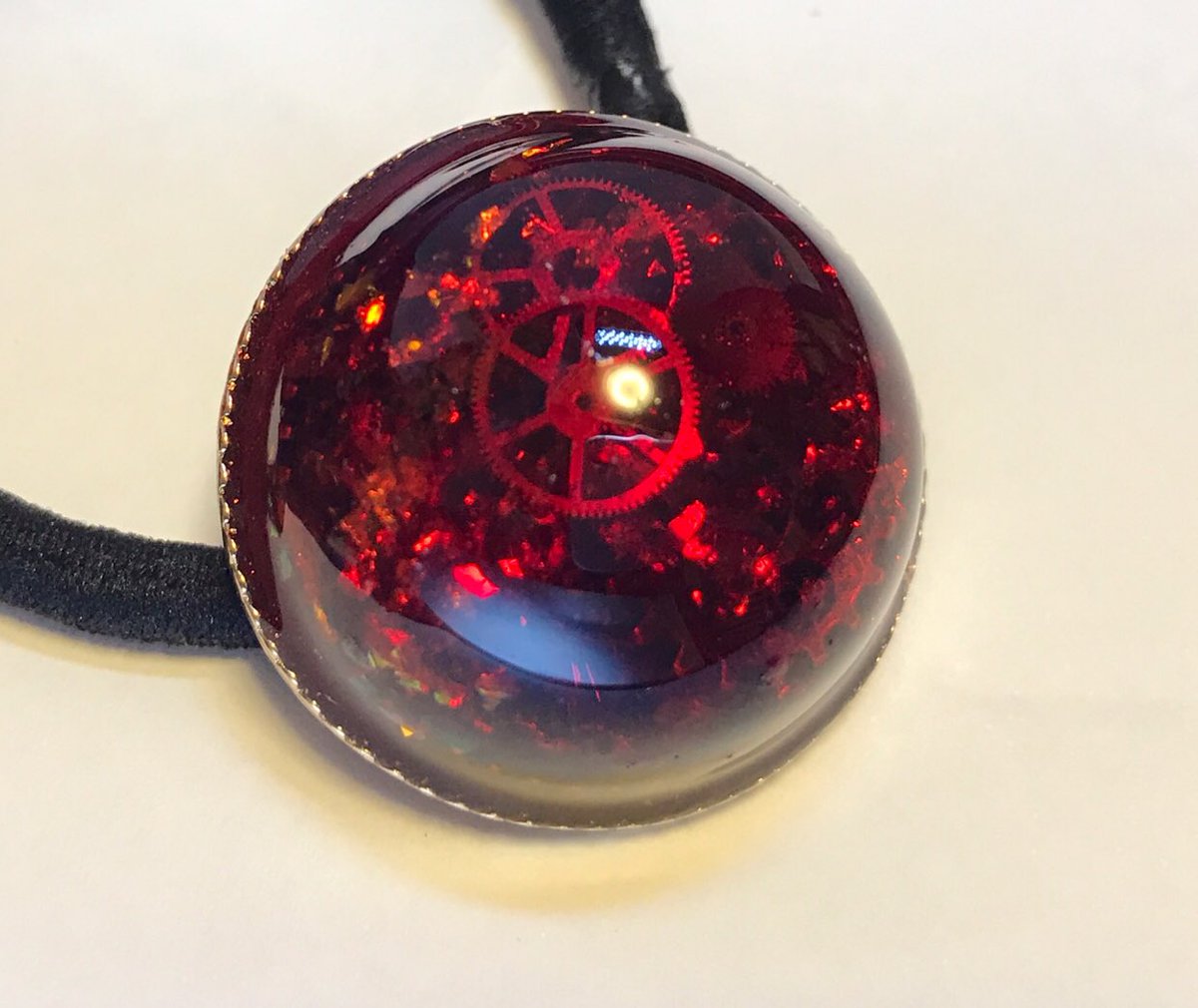 いとくず On Twitter エレニウム九五式 コーティング剤が切れた 光るようにしたいけど難しいやぁ 髪留めとしてつかうつもりー 幼女戦記 エレニウム九五式