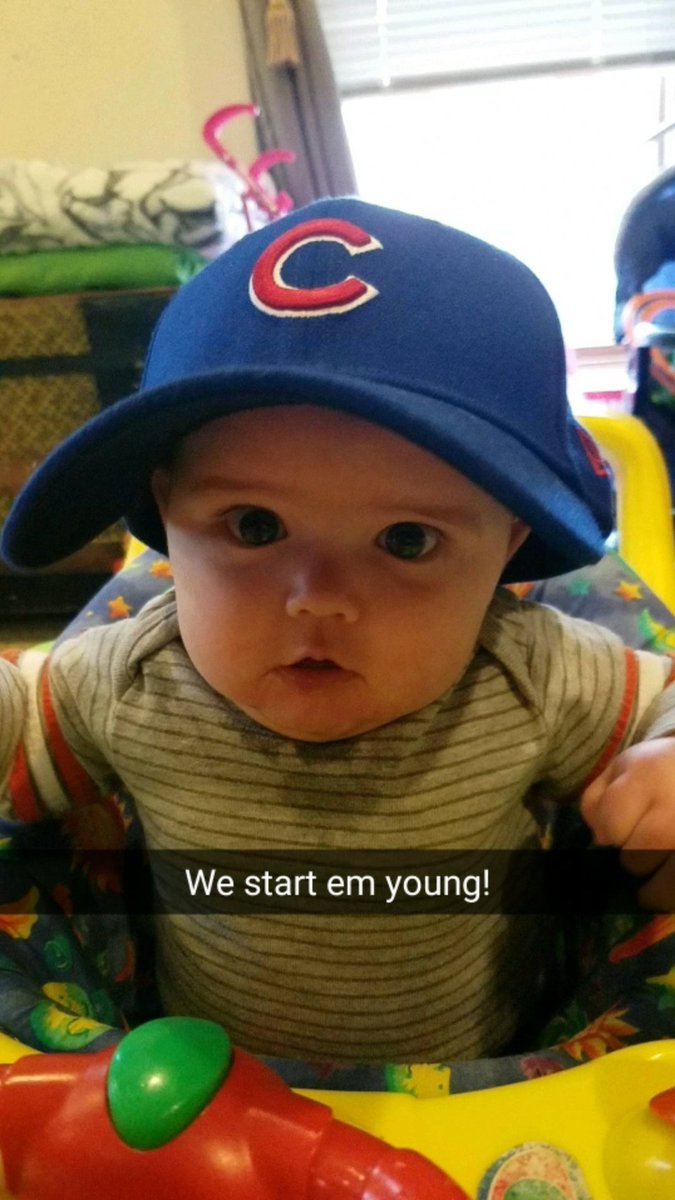 AndrewPurcell3's tweet photo. @Cubs #OpeningDay https://t.co/77z8mxuGeQ