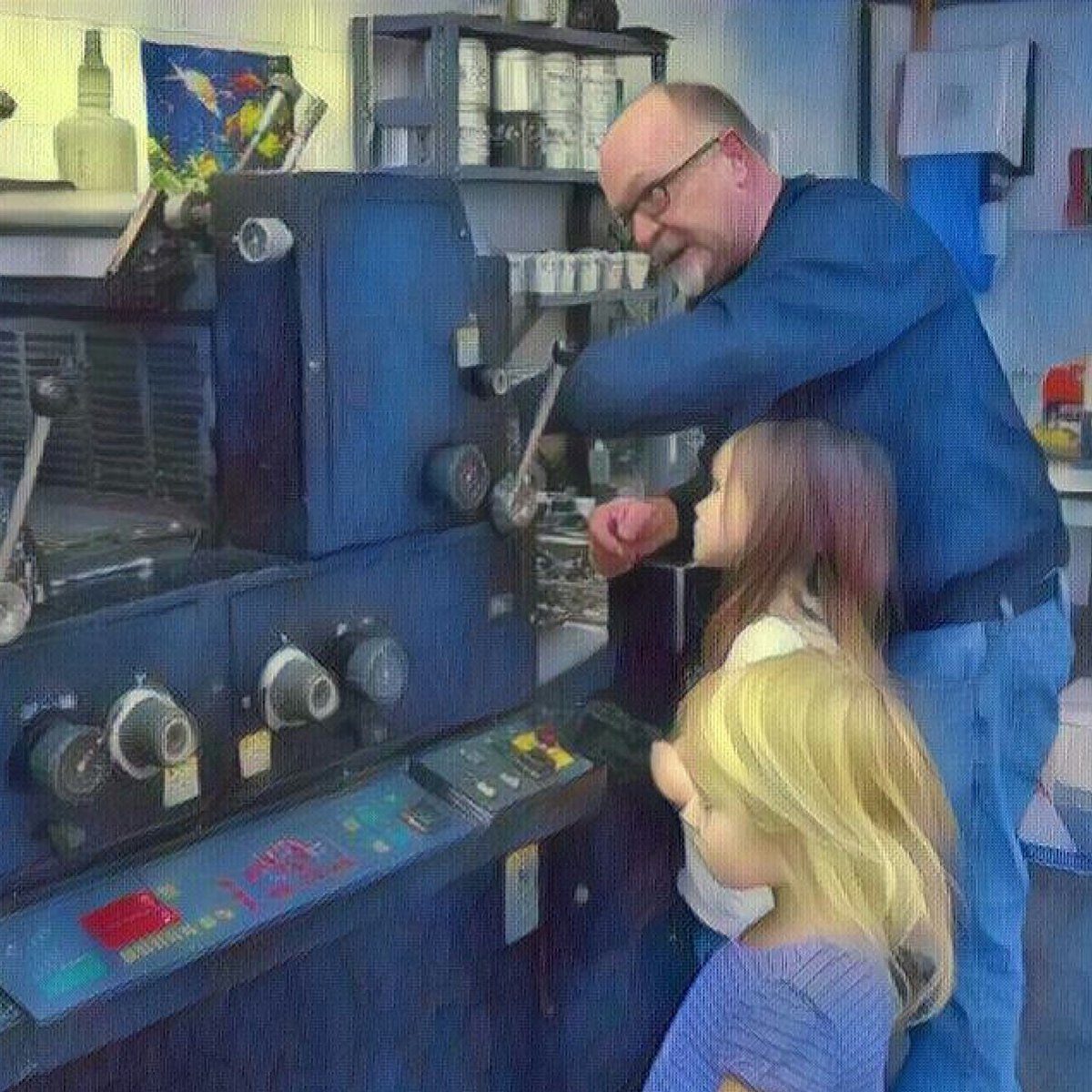 PrintBurnsville's tweet photo. #Our #owner #MinutemanDan #teaching some #FutureLeaders #about the #printingpress https://t.co/9qK1IQ7AYK