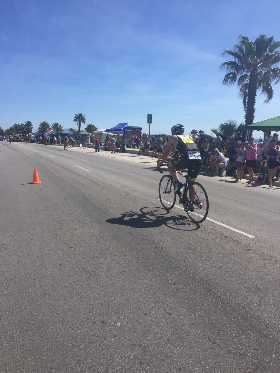 RetroJoes's tweet photo. Coach @CarlosM4444 flying by at the 90 km mark! @IMSouthAfrica https://t.co/mXfZvewmlG