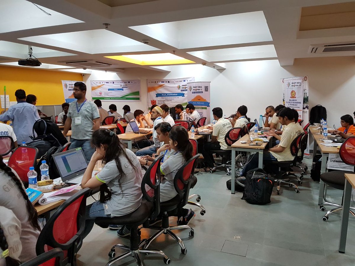 GuptaSuditi's tweet photo. Innovators at their best
#youngistan #Hackmarathon @NDIMCampus https://t.co/0DJ5kWOZ5j