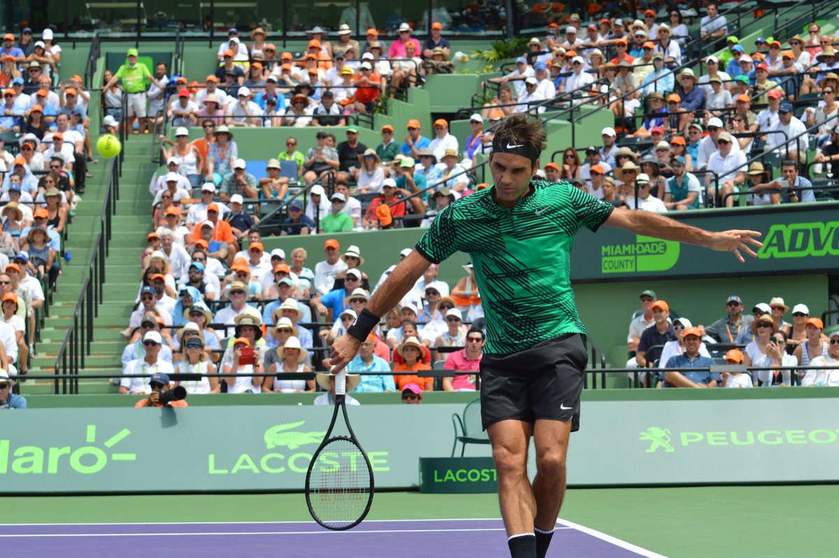 antonels's tweet image. #TENISxESPN MiamiOpen: On his third break point of the game, #Federer capitalizes and takes the 5-3 lead.

#MiamiO…